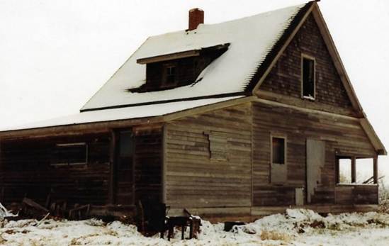 A picture containing house, building, outdoor, snow

Description automatically generated