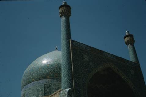 A picture containing outdoor, mosque, tower

Description automatically generated