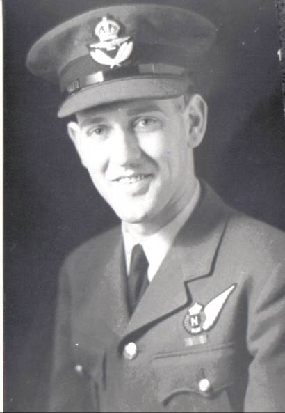 A person wearing a uniform posing for a photo

Description automatically generated